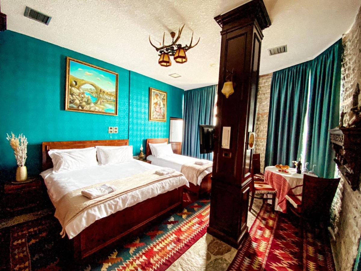 Hotel Iliria Canaj 외부 사진